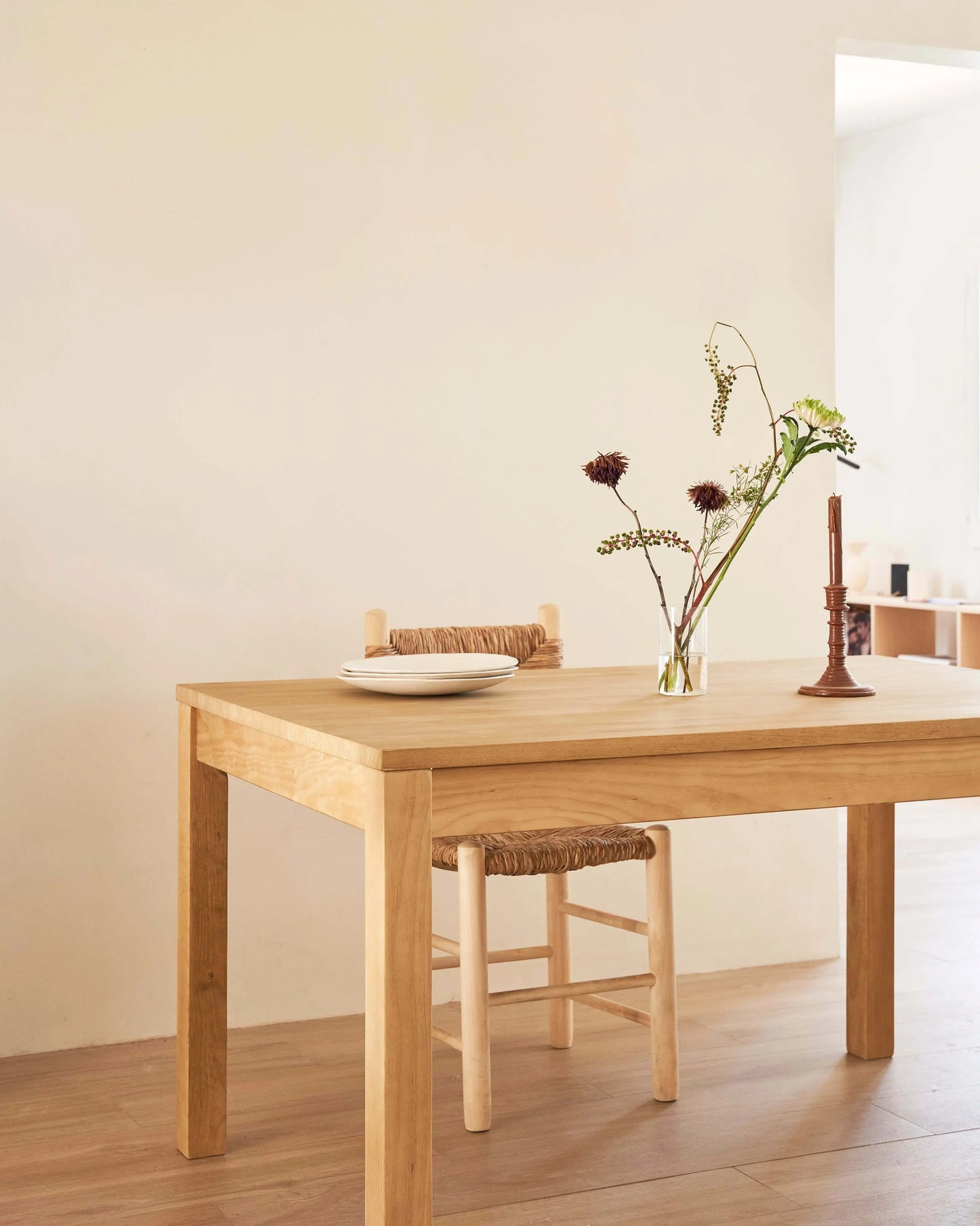 Serava Dining Table