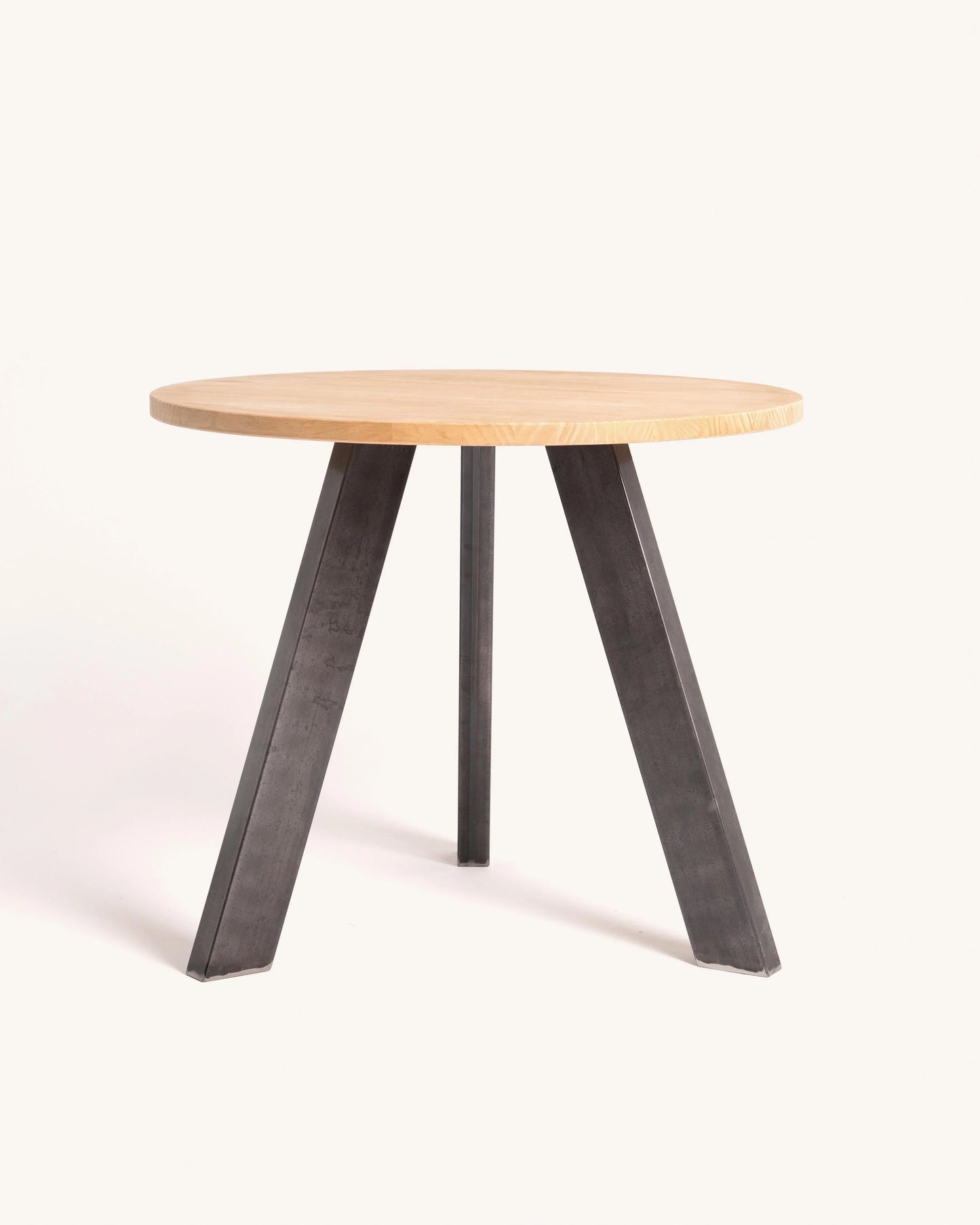 Arvia Dining Table